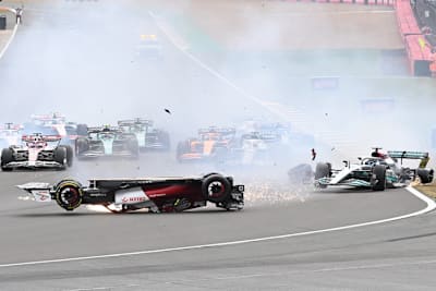 Unfall von Guanyu Zhou in Silverstone