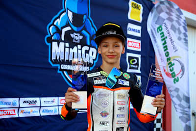 Fynn Kratochwil feierte 2023 den Gesamtsieg im FIM MiniGP Germany