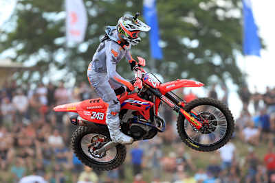 Tim Gajser im Talkessel