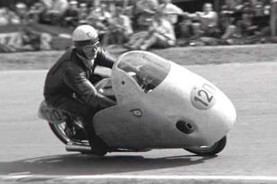 NSU-Pilot Werner Haas 1954 auf der Solitude