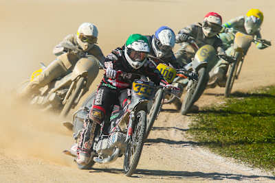 Mads Hansen (rot) erzielte 16 Punkte