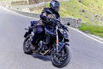 Prototyp auf Erprobungsfahrt: Könnte dieses Motorrad als Suzuki SV800 auf 2023 auf den Markt kommen?