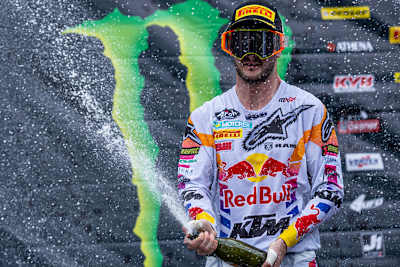 Jeffrey Herlings schaffte es bei seinem Comeback prompt aufs Podium