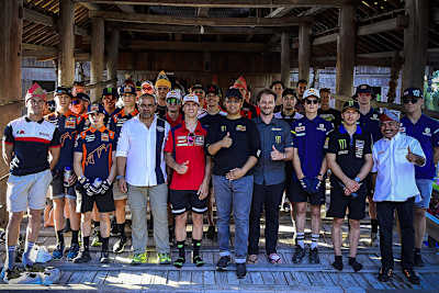 Der WM-Tross ist nach Indonesien gereist