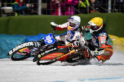 Markus Jell (gelb) gegen Franz Zorn