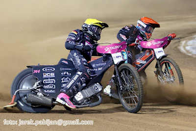 Bei der EM in Rybnik: Kai Huckenbeck (rot) gegen Janusz Kolodziej