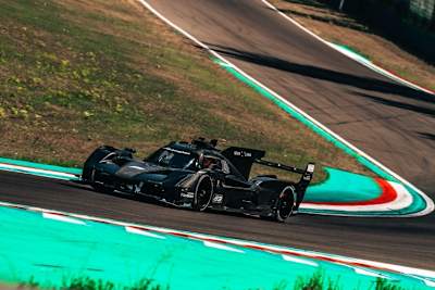 Der Lamborghini SC63 beim Test in Imola