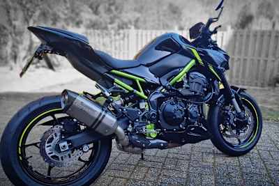 Wird für einen guten Zweck versteigert: Kawasaki Z900, umgebaut von Jens Kuck