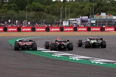 Lewis Hamilton begeisterte das Publikum in Silverstone mit seinem Manöver an Charles Leclerc und Sergio Pérez