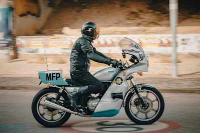 Nachbau der Kawasaki von MFP-Polizist Goose aus dem Film Mad Mad von 1979