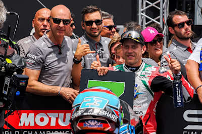 Glücklich mit seinem Bike: Marcel Schrötter