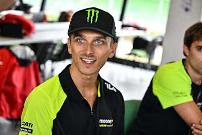 Luca Marini (25)