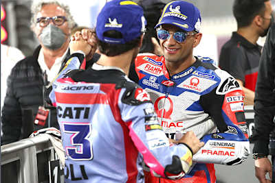 Jorge Martin (rechts) mit seinem Rivalen Enea Bastianini