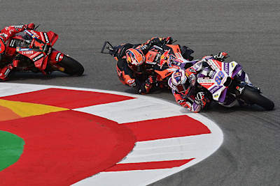 Harte Fights: Martin (89) vor Miller und Bagnaia