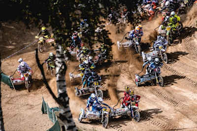 Mit Siegen zum Endspurt: Vanluchene #2 und Bax #82 vor Rietman #7 und Varik #5