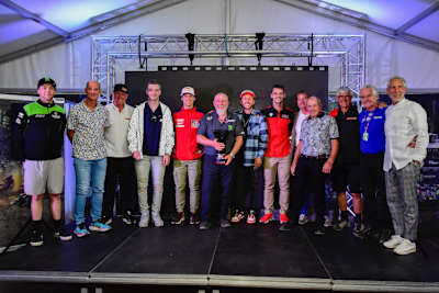 Romain Febvre, Stefan Everts, Joel Smets, Jeffrey Herlings, Jorge Prado, Giuseppe Luongo, Tony Cairoli, Tim Gajser, Harry Everts, Corrado Maddii, Michele Rinaldi und Jacky Vimond (v.l.)