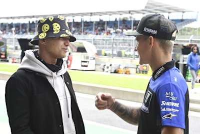 Fabio Quartararo im Gespräch mit Lando Norris
