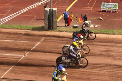 Titelverteidiger Olching