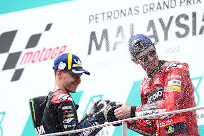 Das Podest in Sepang: Fabio Quartararo (links) mit Sieger Bagnaia