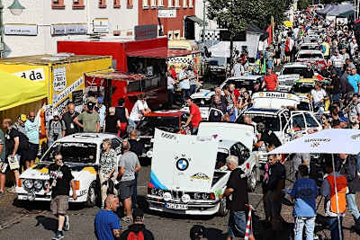 Absoluter Besuchermagnet - die Rallyemeile in Daun