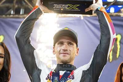 Ken Roczen beendete die SMX Serie auf P2