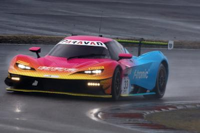 Da geht die Sonne auf: Der kunterbunte CCS Racing KTM X-BOW GTX aus dem GTC Race