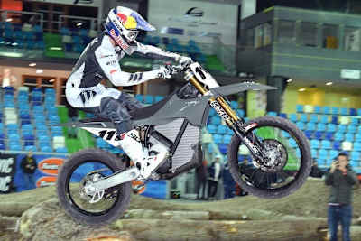 FIM-Eklat in Lievin: E-Bikes im SuperEnduro verboten