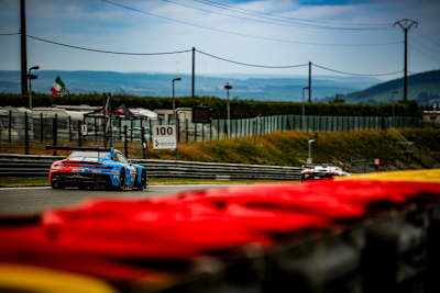 Matteo Cairoli hat für Huber Motorsport die Pole-Position bei den 24h Spa erfahren