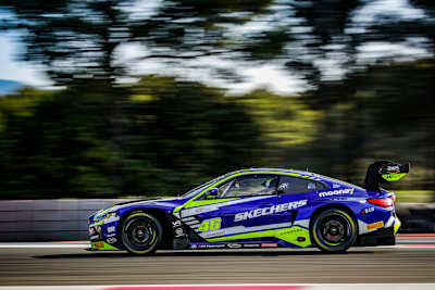 Der BMW mit der Startnummer 46 startet von Rang 20