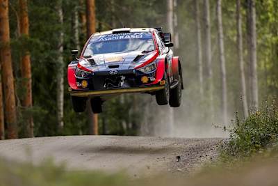 Ott Tänak fliegt in Finnland zum Sieg