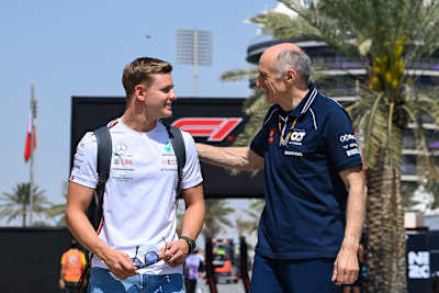 Franz Tost und Mick Schumacher