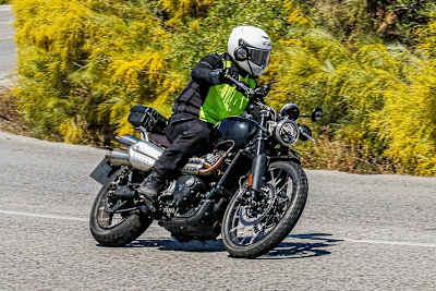 Triumph Scrambler 1200: Prototyp eines neuen Basismodells zum günstigeren Preis?