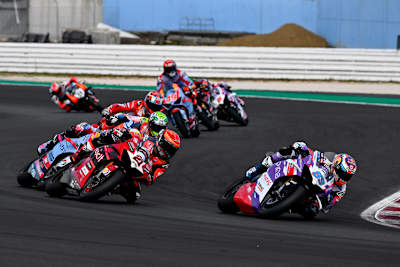 Ducati Panigale V4S im Einsatz beim Race of Champions