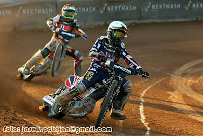 Tai Woffinden (vorne) war stärkster Engländer