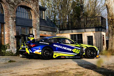 Bekanntes Design am BMW M4 GT3 von Valentino Rossi