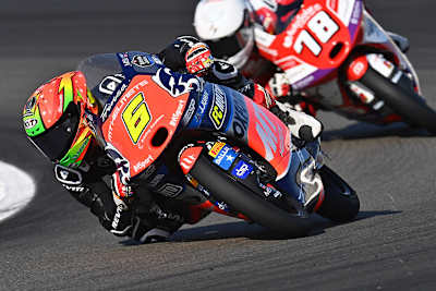 Ryusei Yamanaka testete am Montag erstmals für das MTHelmets-MSi-Team in Valencia 