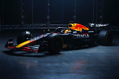 Der neue Rennwagen von Max Verstappen und Liam Lawson