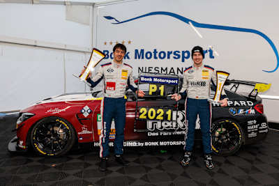  GT4-Champion Michael Schrey (rechts) plant einen ADAC GT Masters-Gaststart in diesem Jahr