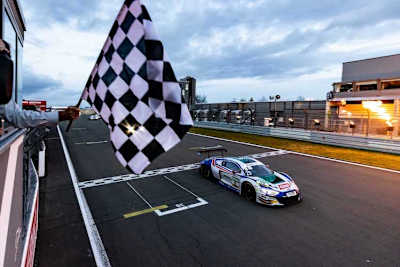 Der 2021er ADAC GT Masters-Meisterwagen ist im Familienbesitz von Familie Feller