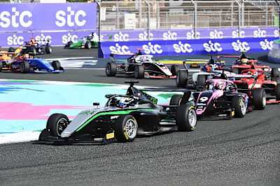 Die F1 Academy fährt nach Formel-4-Reglement