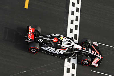 Nico Hülkenberg im Haas-Rennwagen