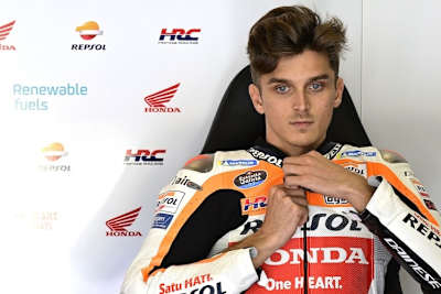 Luca Marini (26) in der Repsol-Honda-Box