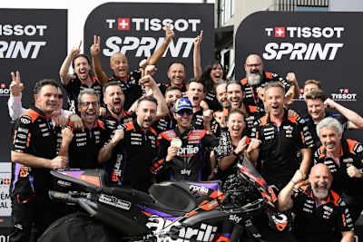 MotoGP ist ein Teamsport. Der Sieg im Sprint ist ein Meilenstein für das Aprilia-MotoGP-Projekt