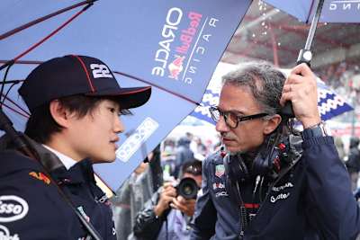 Yuki Tsunoda und Laurent Mekies