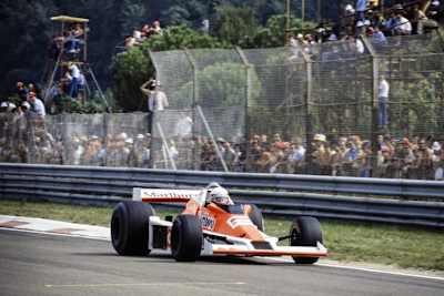 Wer ist das? Wo und wann ist das Foto aufgenommen worden?