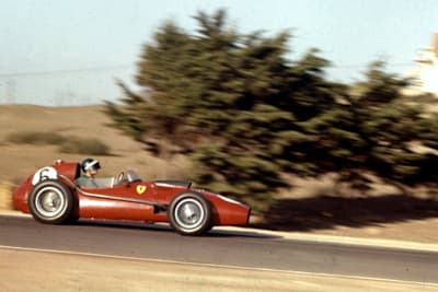 Mike Hawthorn in Marokko 1958