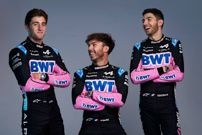 Jack Doohan albert herum mit Pierre Gasly und Esteban Ocon