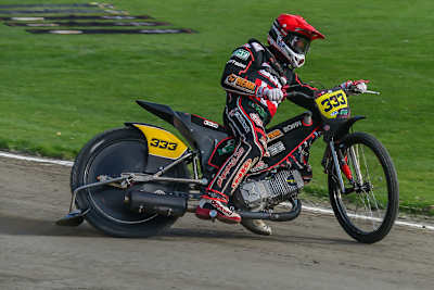 Kenneth Kruse Hansen mit seiner Startnummer 333