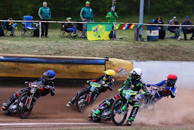 Güstrow gewann zum Bundesliga-Auftakt in Wittsrock