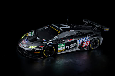 Luca Engstler startet 2024 mit Lamborghini!